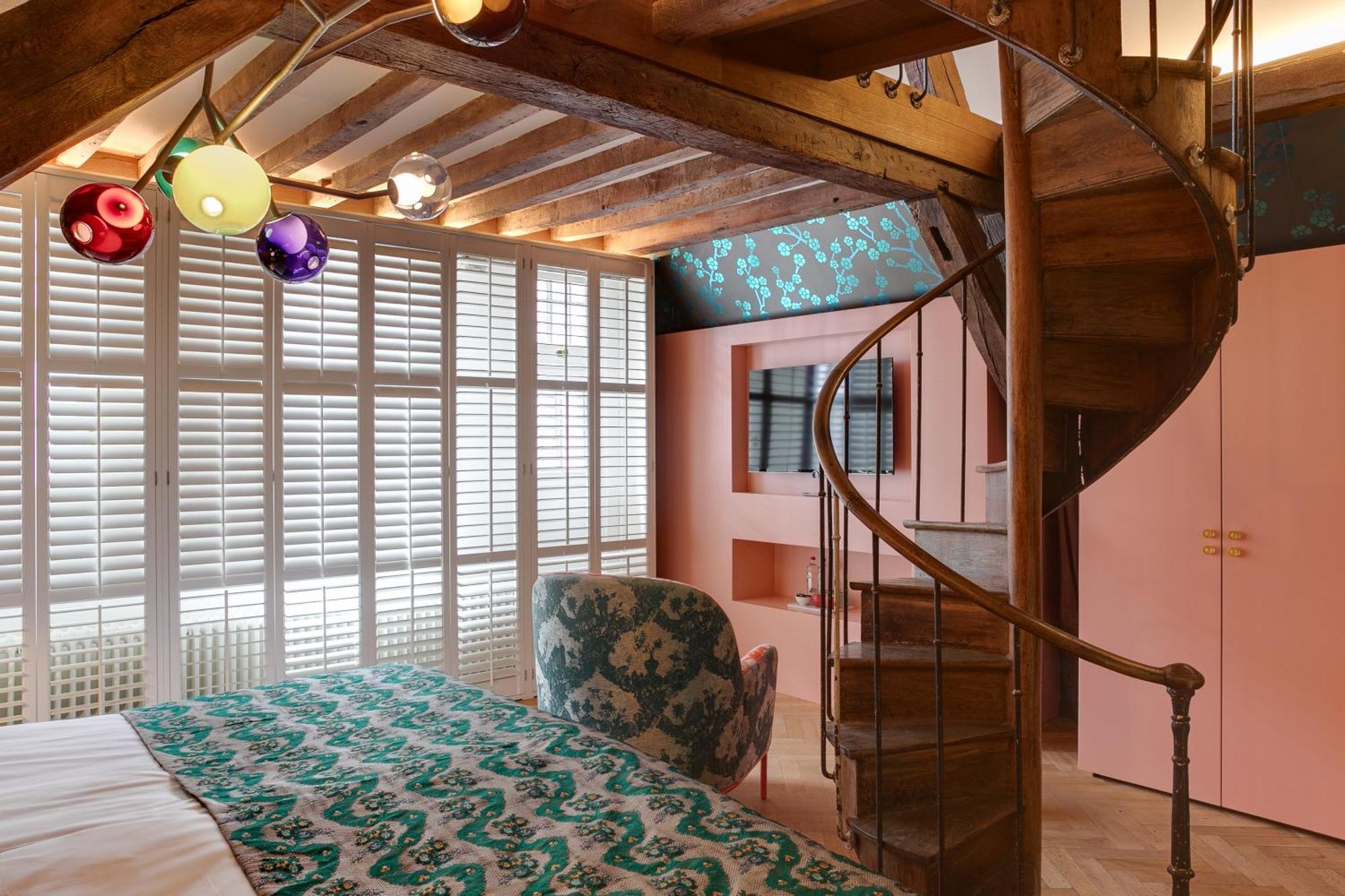 Small Luxury Hotel De Witte Lelie 安特卫普 外观 照片