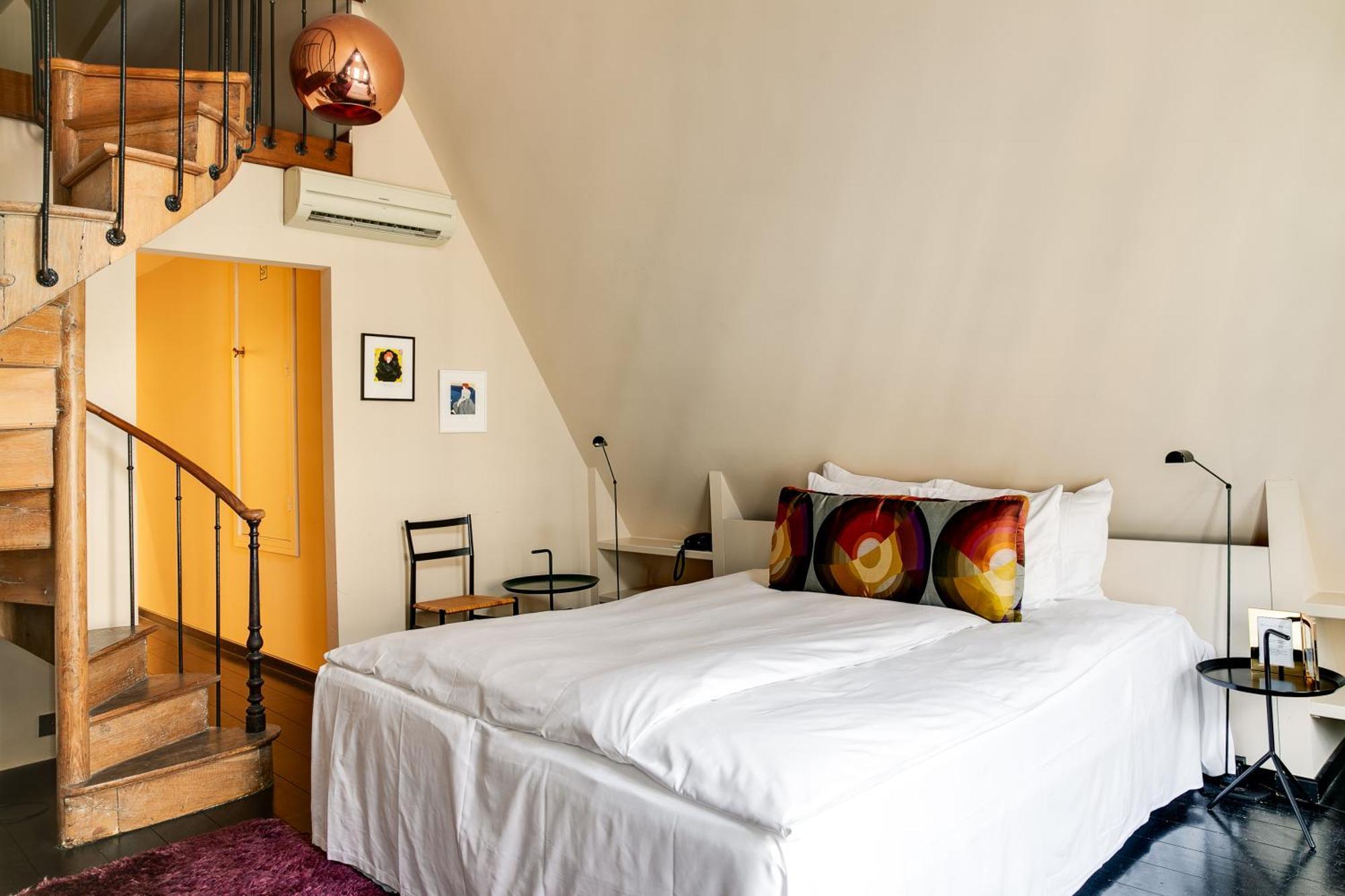 Small Luxury Hotel De Witte Lelie 安特卫普 外观 照片